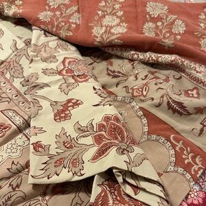 Pottery Barn King Duvet Tascha Palampore floral reversible, terracotta and Tan